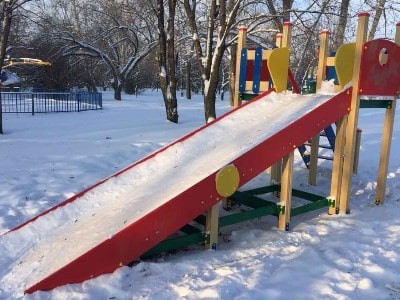 Зимние игровые горки